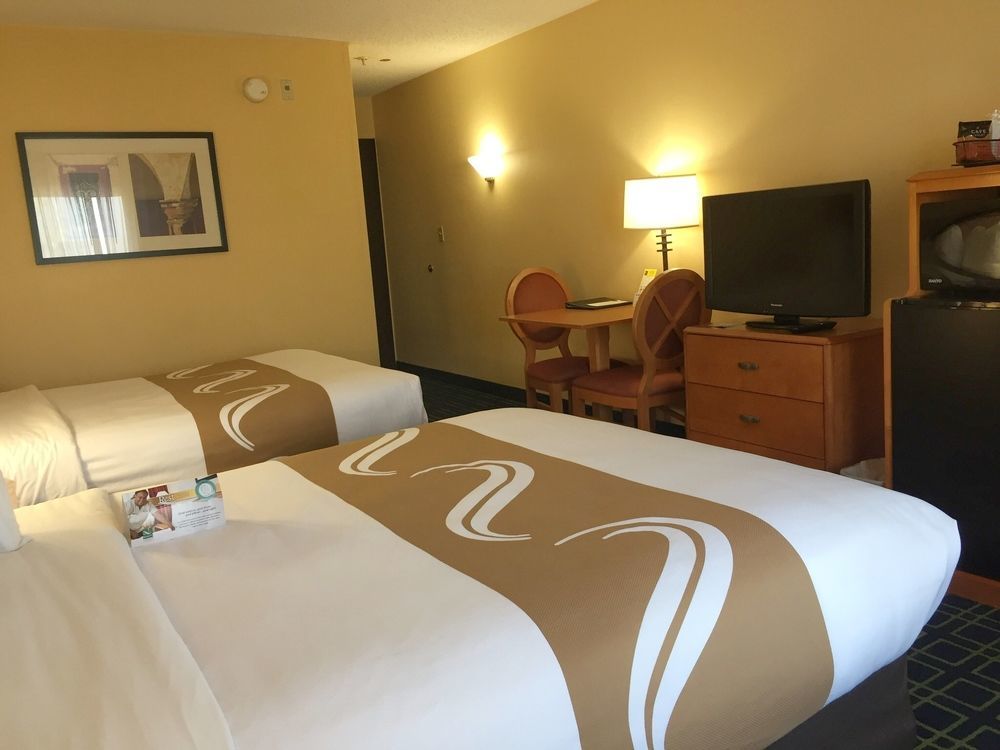 Quality Inn Placentia Anaheim Fullerton Екстер'єр фото